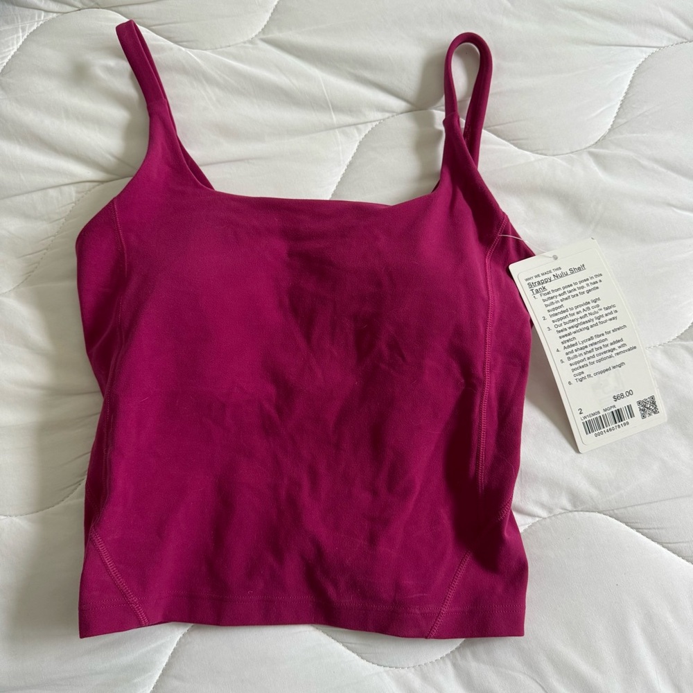 NWT Lululemon tank